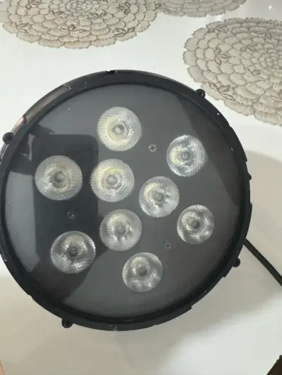 Luz PAR LED 18x10W RGBW - miniatura 1