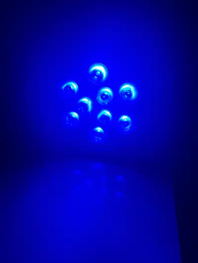 Luz PAR LED 18x10W RGBW - miniatura 3