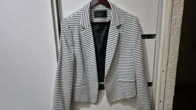 Blazer a rayas blanco y negro - miniatura 1