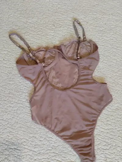 Body Fashion Nova M - miniatura 3