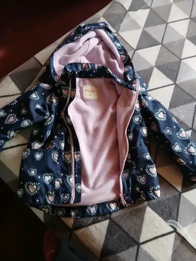 Chaquetas y parcas - miniatura 6