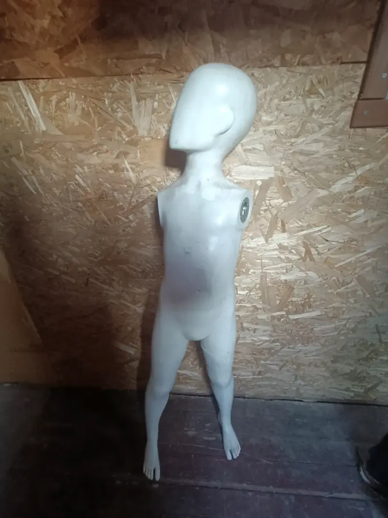 Maniquí infantil blanco - 2