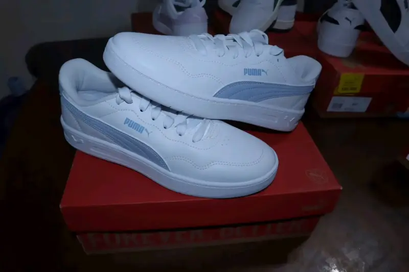 Zapatillas blancas Puma - 1