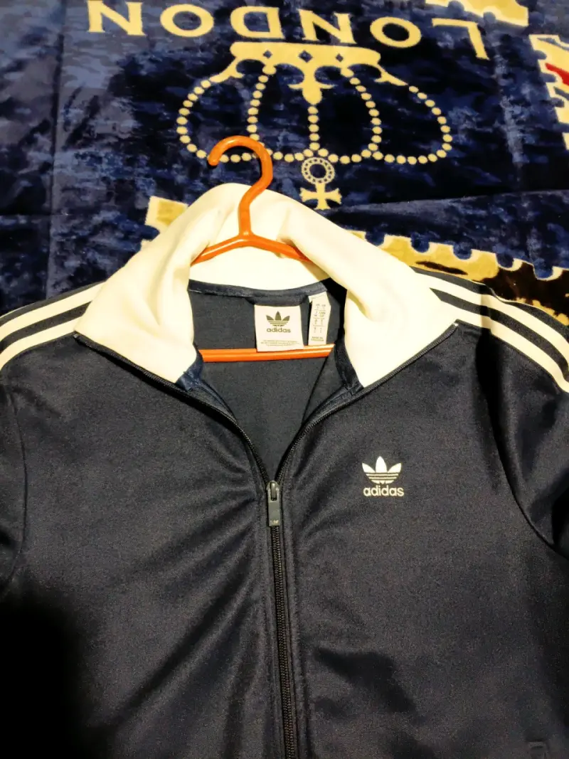Chaqueta deportiva azul con logo - 3