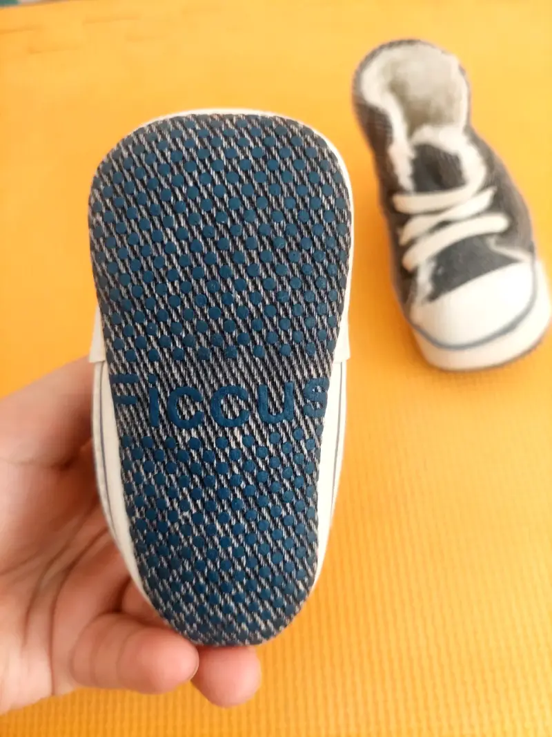 Zapatillas bebé azul forradas - 3