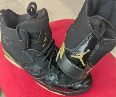 Zapatillas Nike Jordan talla 35 - miniatura 1