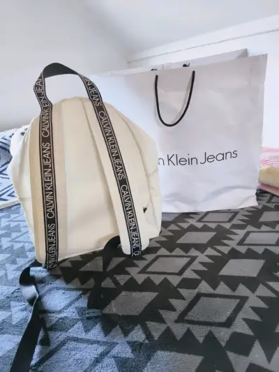 Mochila blanca Calvin Klein - miniatura 2