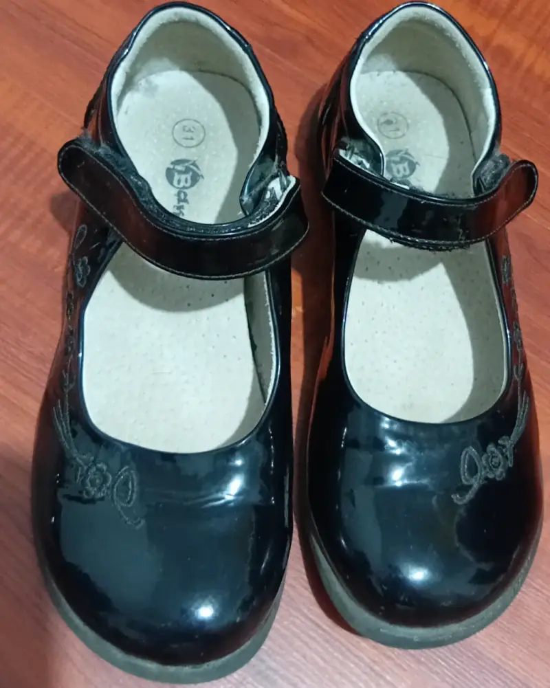Zapatos de charol para niñas - 2