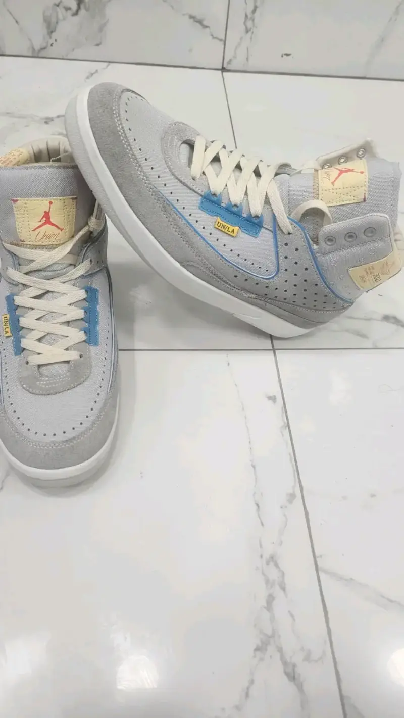 Zapatillas deportivas grises Jordan - 1