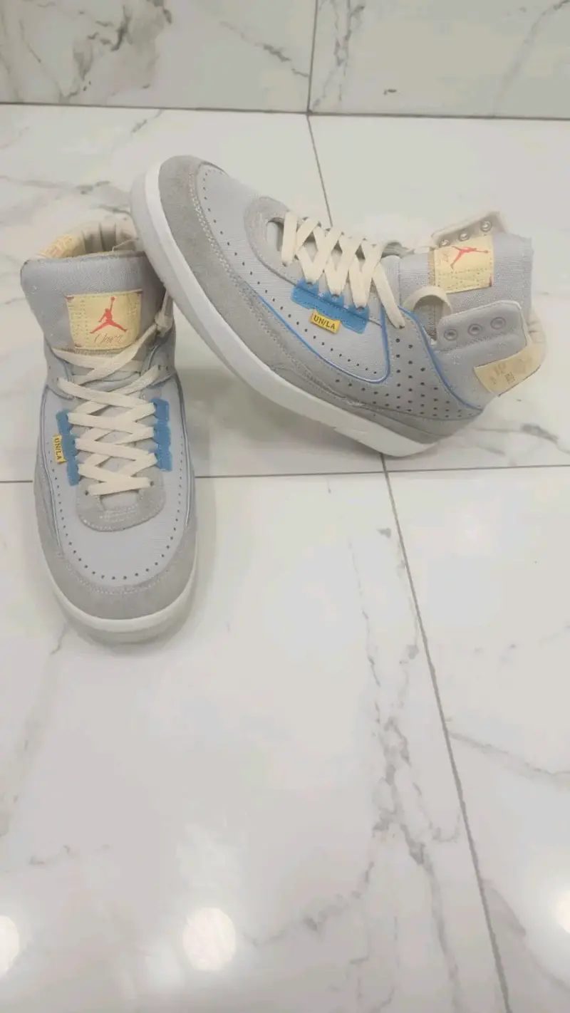 Zapatillas deportivas grises Jordan - 2