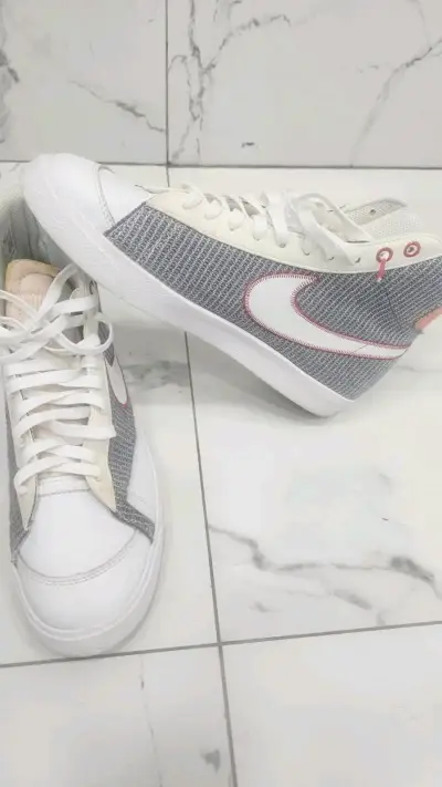 Zapatillas deportivas grises Jordan - miniatura 4