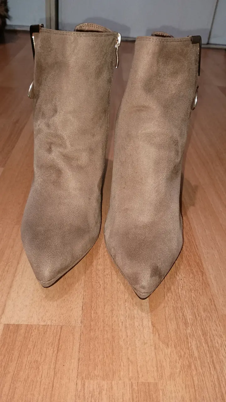 Botines de tacón aguja beige - 4