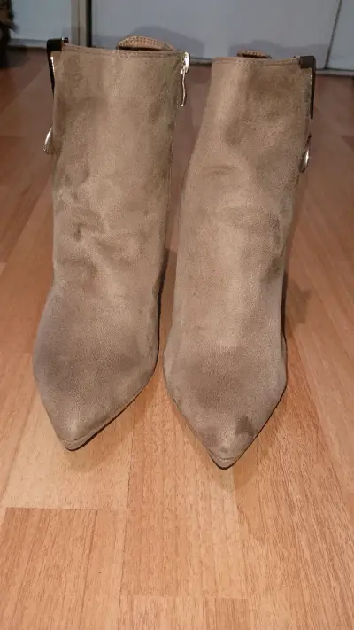 Botines de tacón aguja beige - miniatura 4
