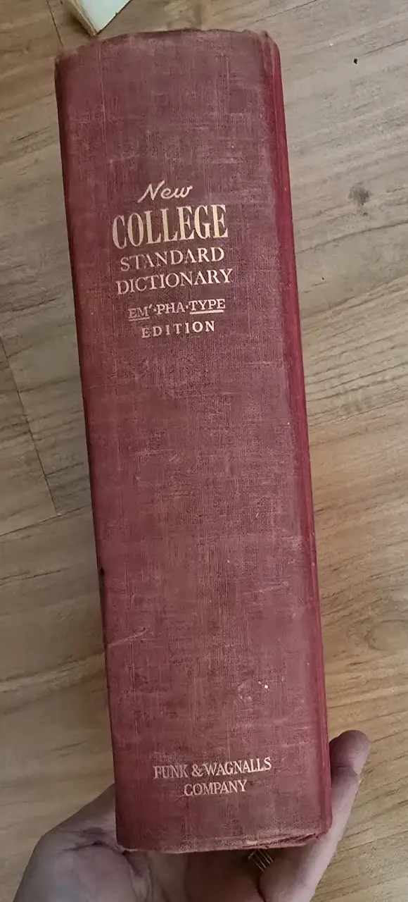 Diccionario Funk & Wagnalls antiguo - 3