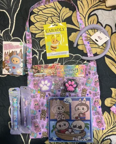 Kit capibara, stich, brainbot,labubu - miniatura 2