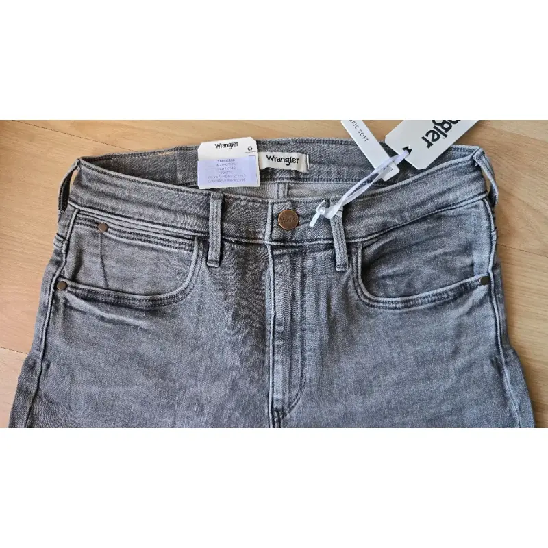Jeans Wrangler gris talla 38 -40 - 3