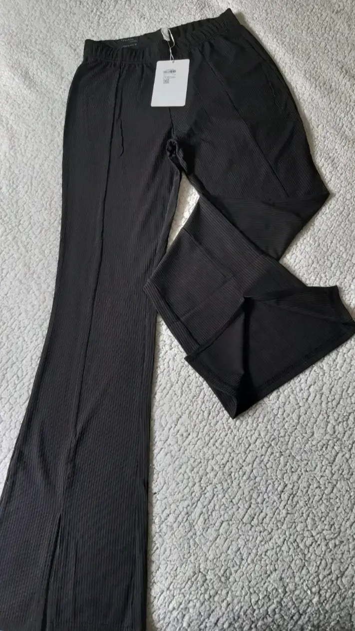 Pantalones negros flare - 1