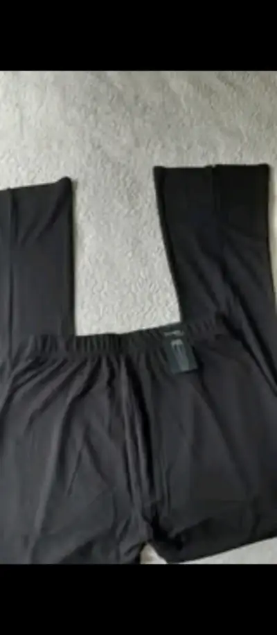 Pantalones negros flare - miniatura 2