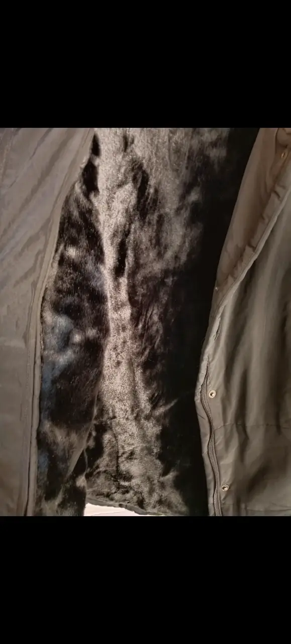 Parka negro acolchado para invierno - 2