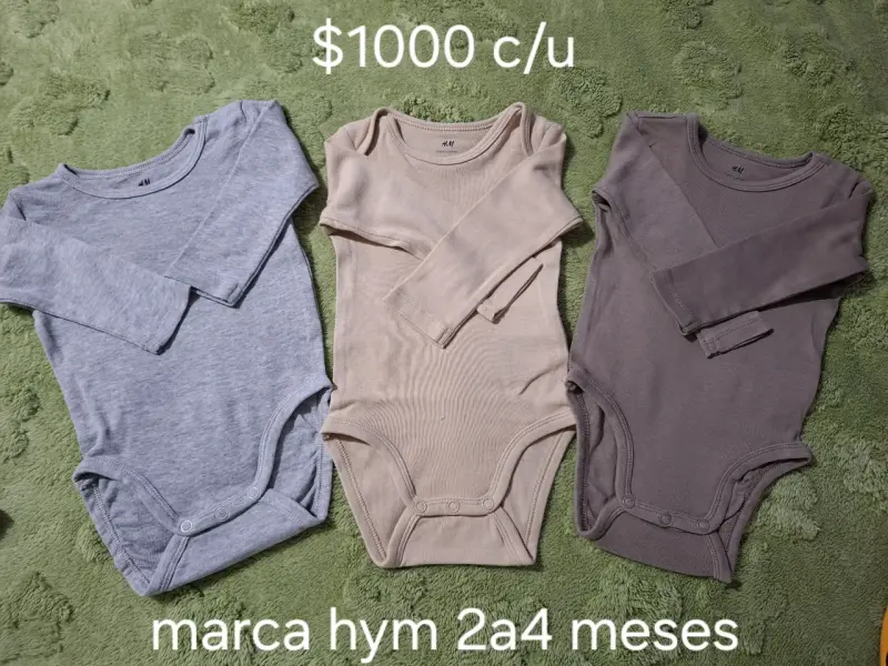 Bodies de bebé marca H&M - 3