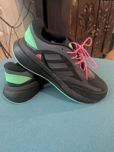 Zapatillas Adidas mujer talla 41 - miniatura 1