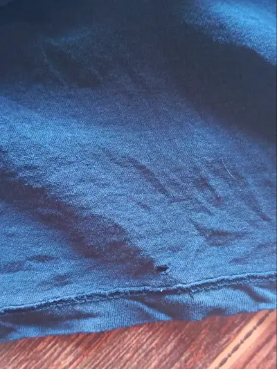 Polera negra FOX con diseño - miniatura 2