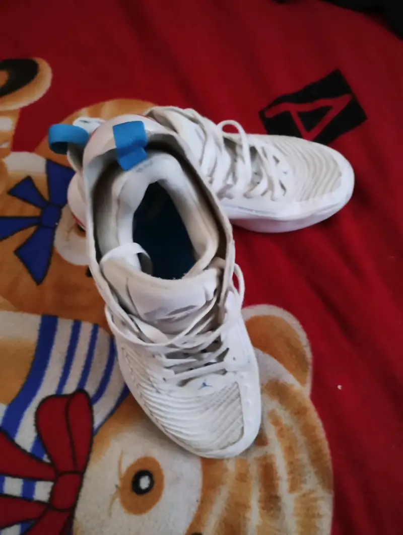 Zapatillas jordan deportivas blancas con celeste - 3