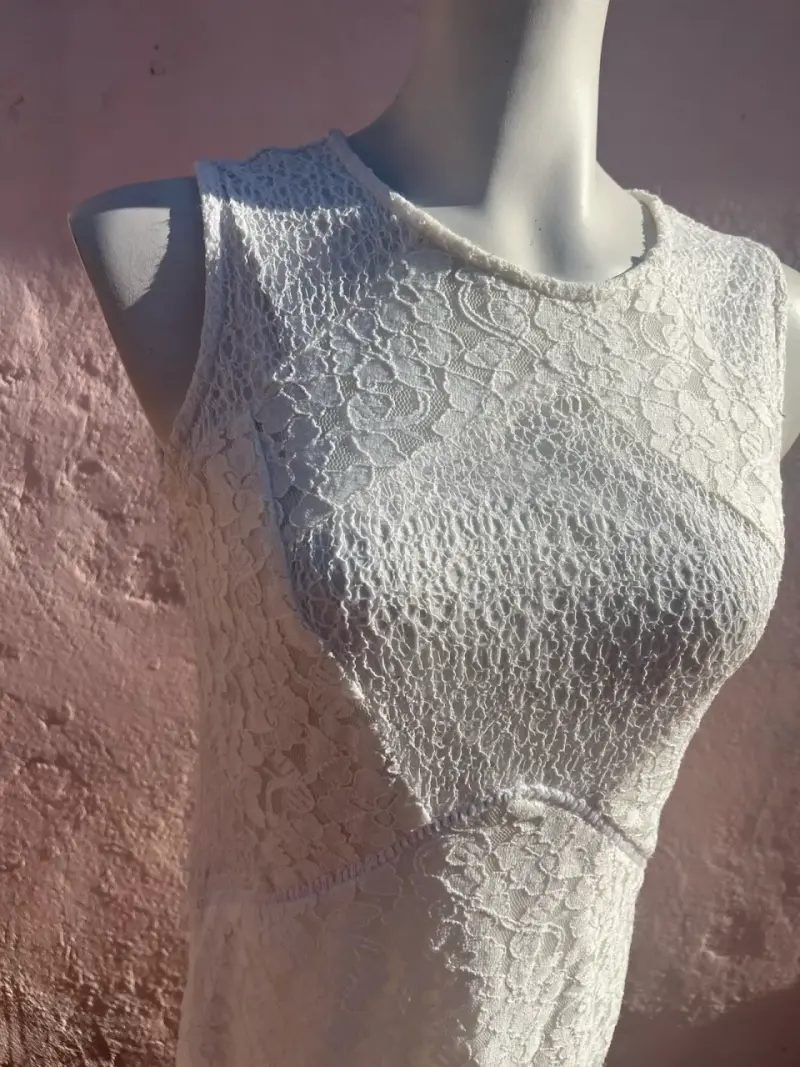Vestido blanco de encaje - 2