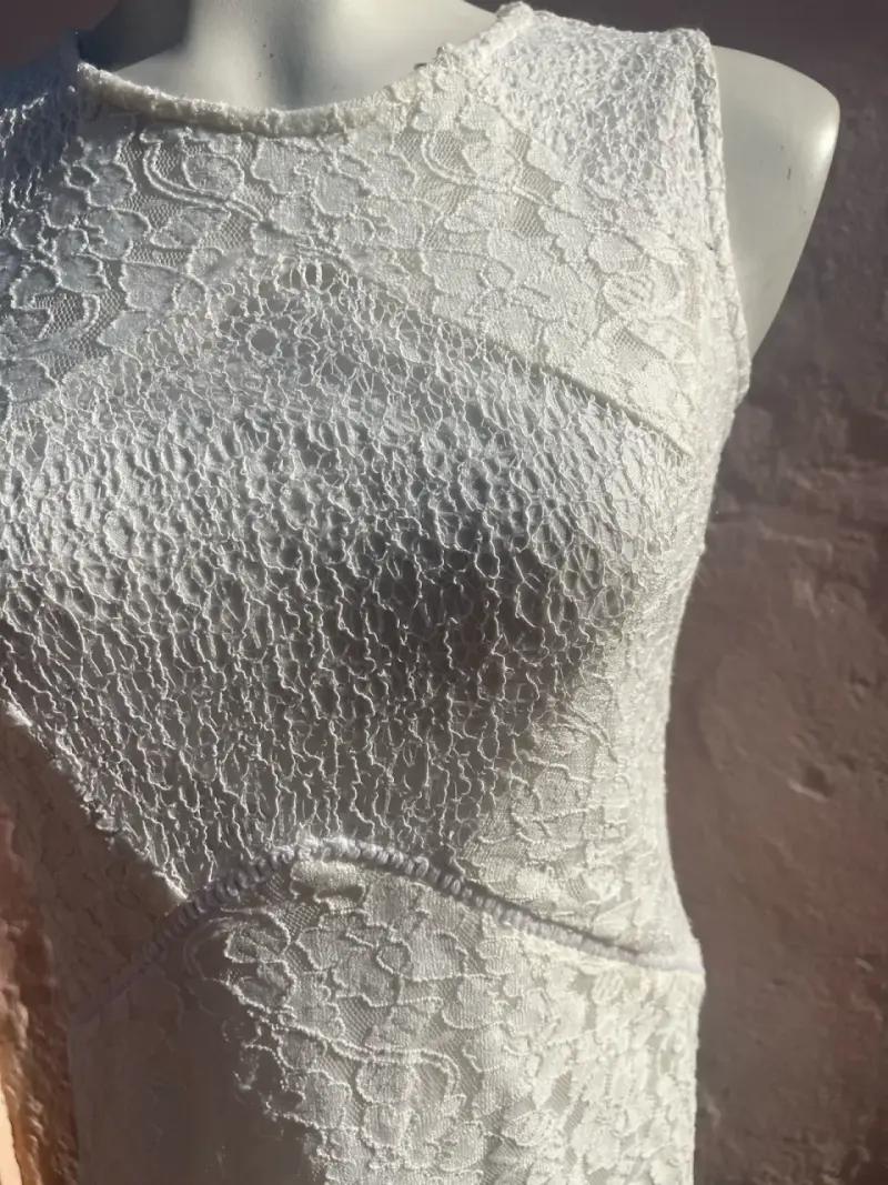 Vestido blanco de encaje - 3