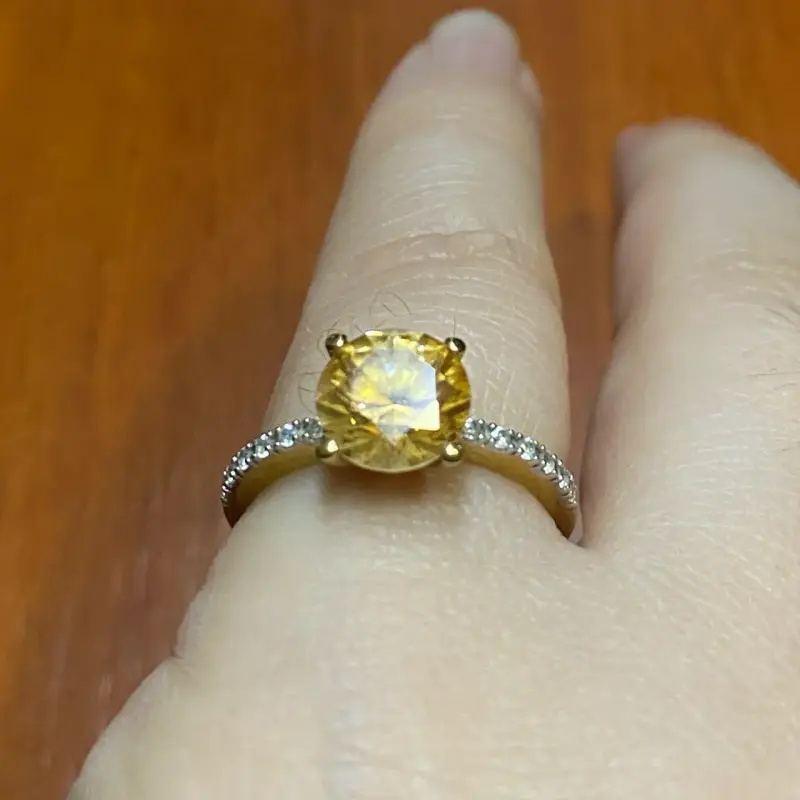 Anillo de oro con piedra amarilla - 2