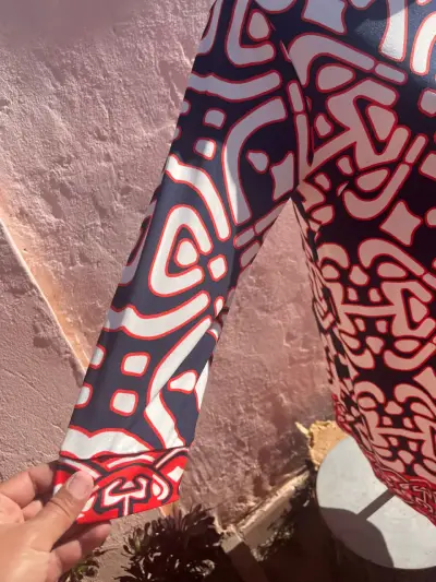 Vestido plisado estampado geométrico - miniatura 2