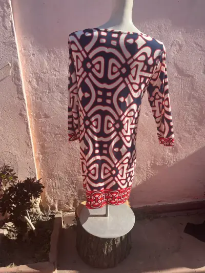 Vestido plisado estampado geométrico - miniatura 4