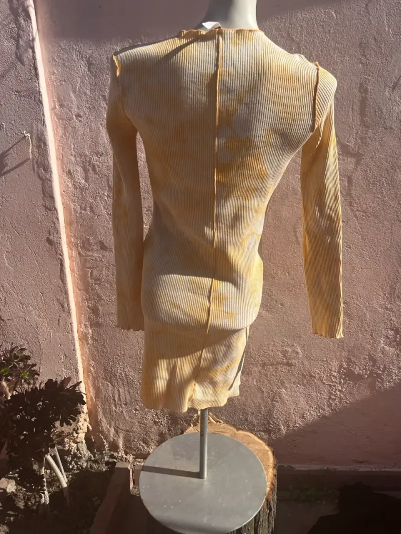 Vestido ajustado amarillo de rib - 3