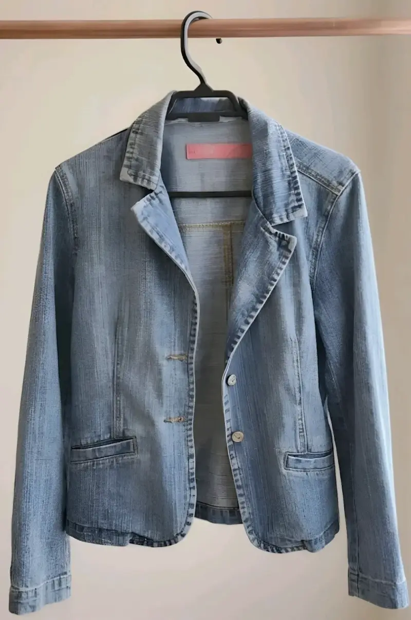 Chaqueta Estilo Blazer de Mezclilla GEEPS talla M - 1