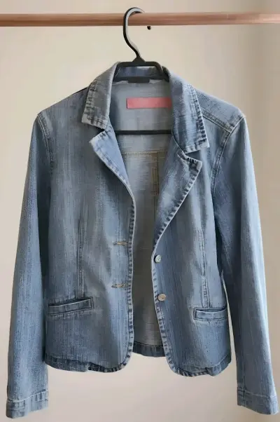 Chaqueta Estilo Blazer de Mezclilla GEEPS talla M - miniatura 1
