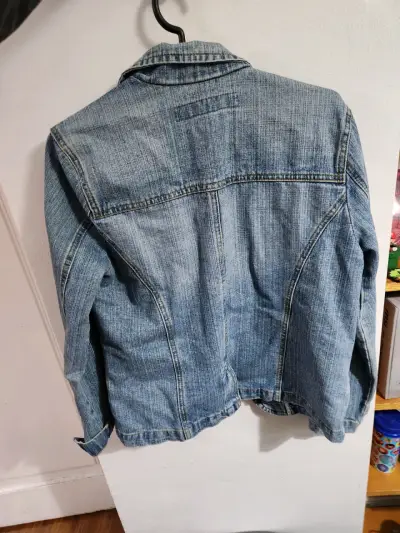 Chaqueta Estilo Blazer de Mezclilla GEEPS talla M - miniatura 3