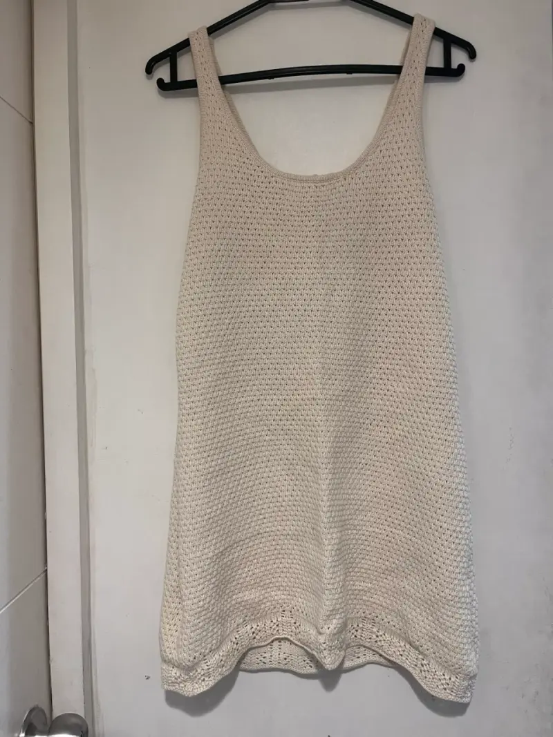 Vestido tejido color beige - 1