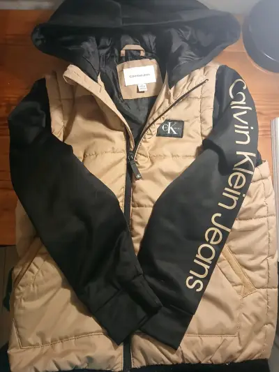 Parka hibrida Calvin Klein beige y negra - miniatura 1