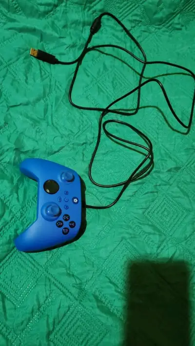 Control azul con cable USB - miniatura 1