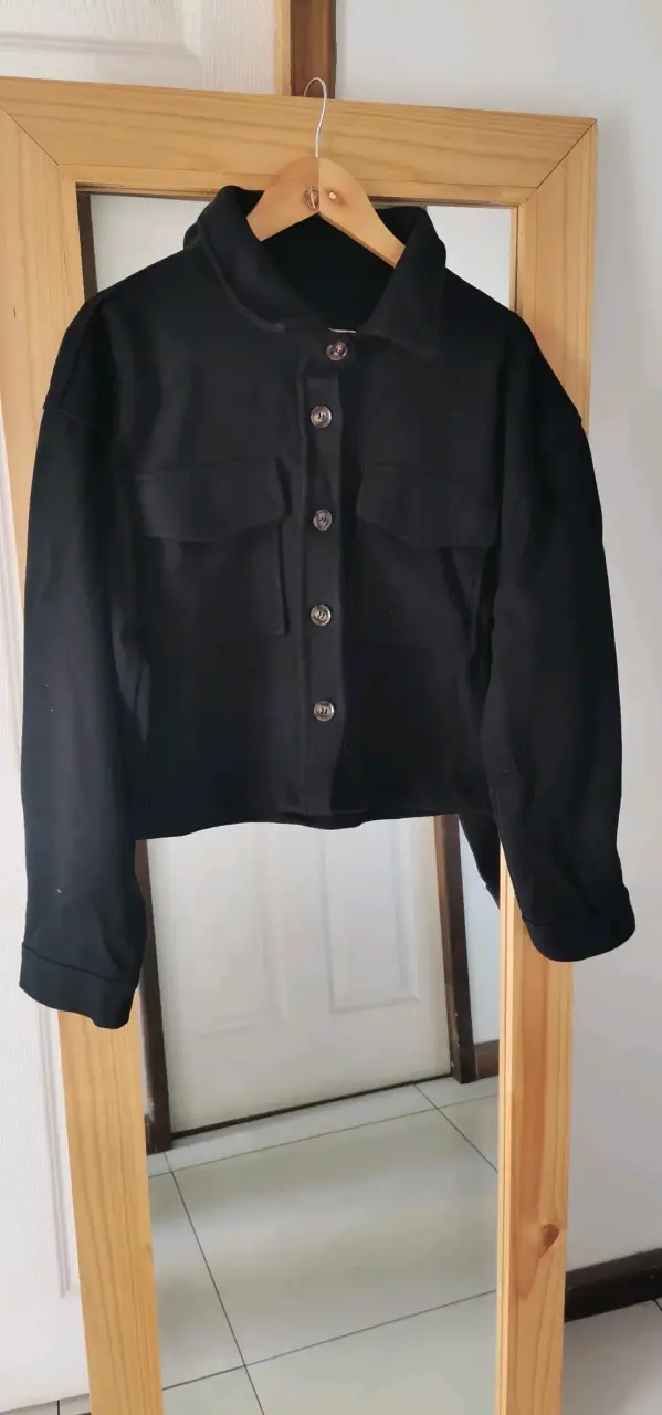 Chaqueta negra mujer