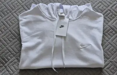Polerón Nike blanco con capucha - miniatura 1