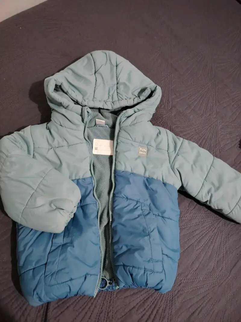 Chaqueta acolchada para niños azul