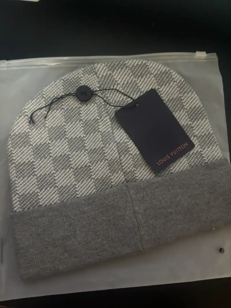 Gorro LV - 2