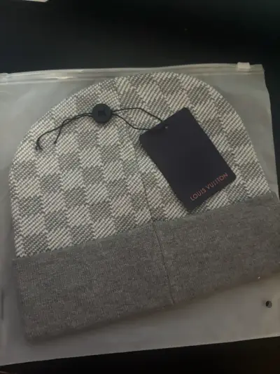 Gorro LV - miniatura 2