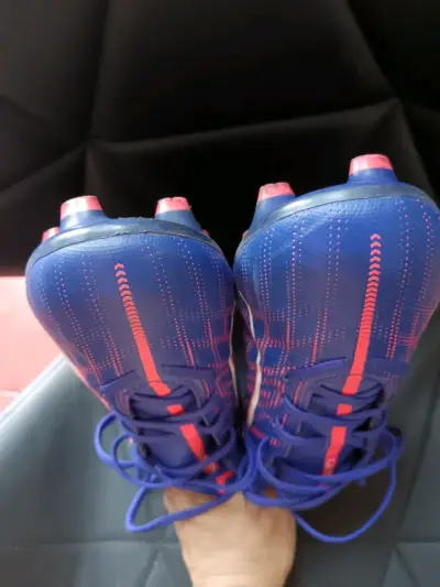 Zapatos de fútbol azules Puma - miniatura 3
