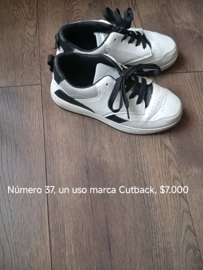 Niño y adulto - miniatura 1