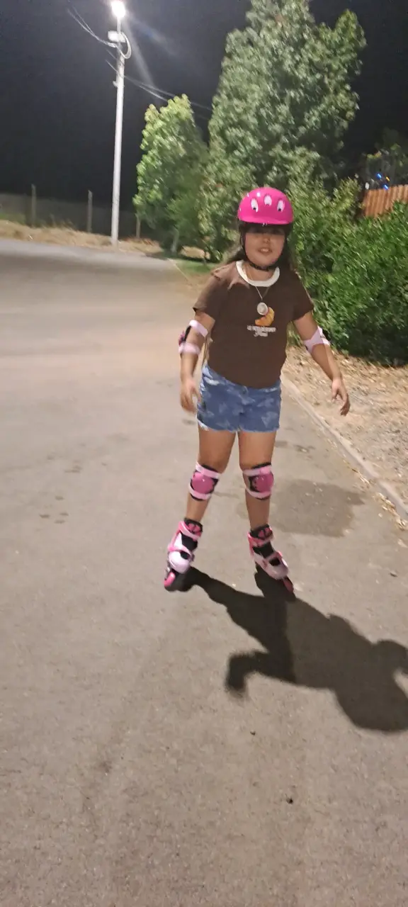 Patines en línea rosados para niños