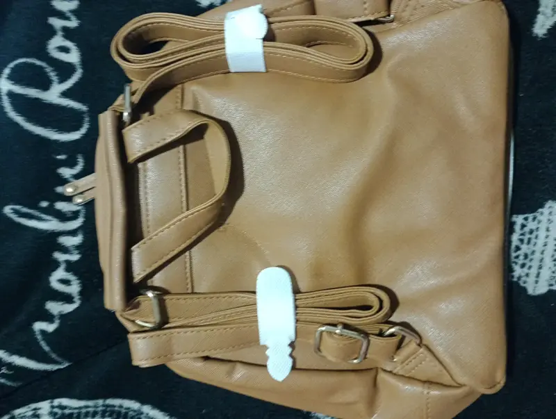 Mochila marrón con cierres - 2