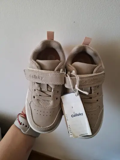 Zapatillas beige Colloky para niños - miniatura 1