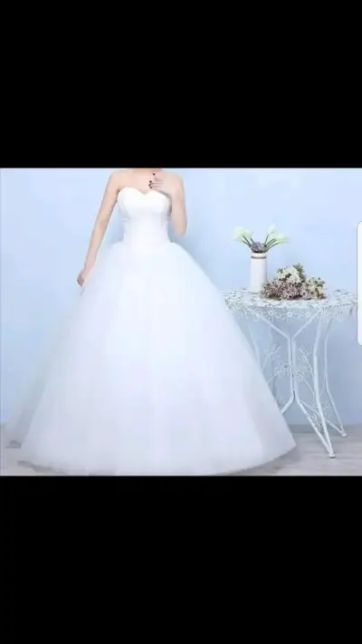 Vestido de novia blanco encaje - miniatura 4
